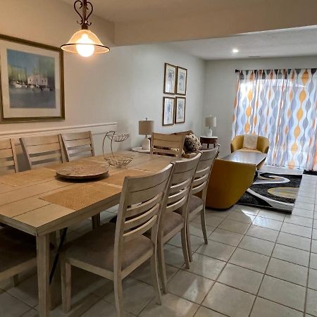 Spacious, Cozy Villa W/Parking In Coligny Villas Hilton Head Island Esterno foto