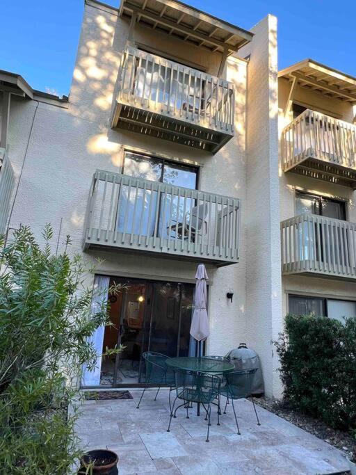 Spacious, Cozy Villa W/Parking In Coligny Villas Hilton Head Island Esterno foto
