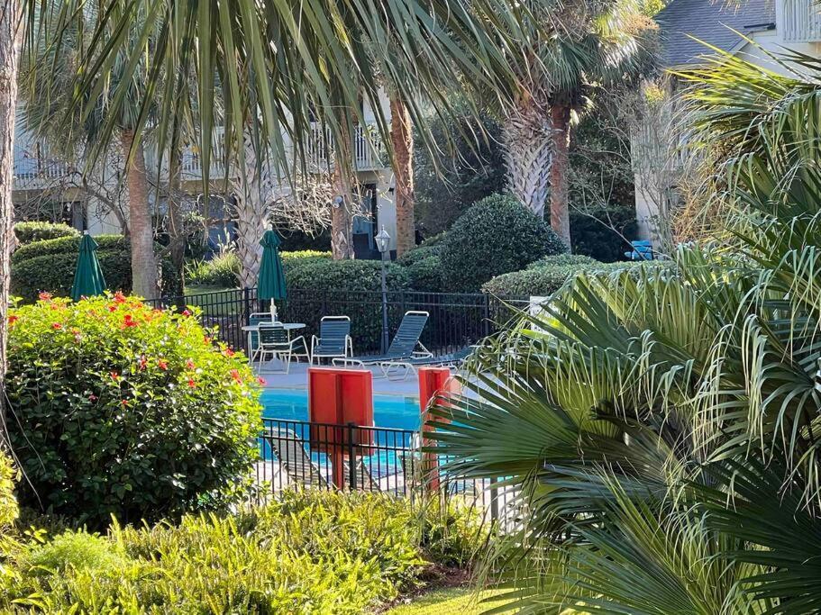 Spacious, Cozy Villa W/Parking In Coligny Villas Hilton Head Island Esterno foto