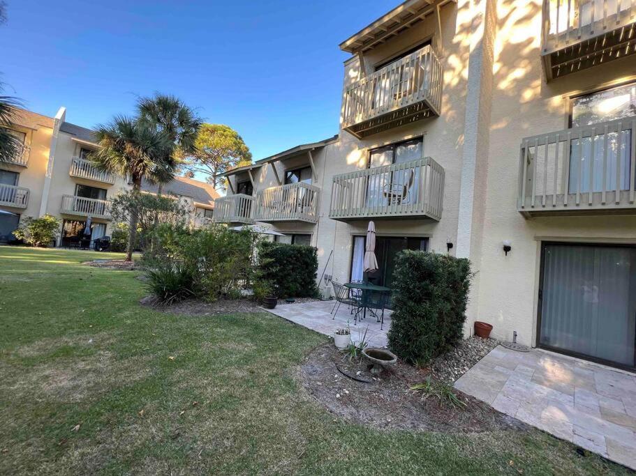 Spacious, Cozy Villa W/Parking In Coligny Villas Hilton Head Island Esterno foto