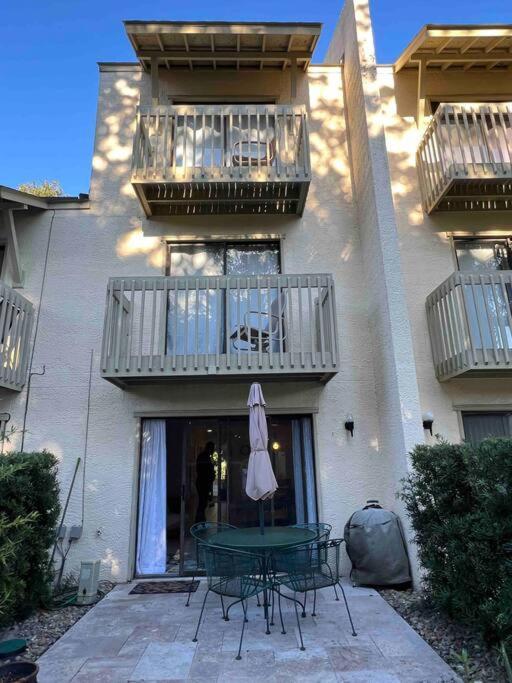 Spacious, Cozy Villa W/Parking In Coligny Villas Hilton Head Island Esterno foto