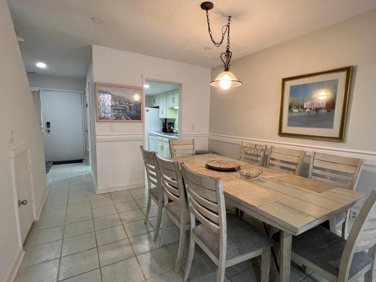 Spacious, Cozy Villa W/Parking In Coligny Villas Hilton Head Island Esterno foto