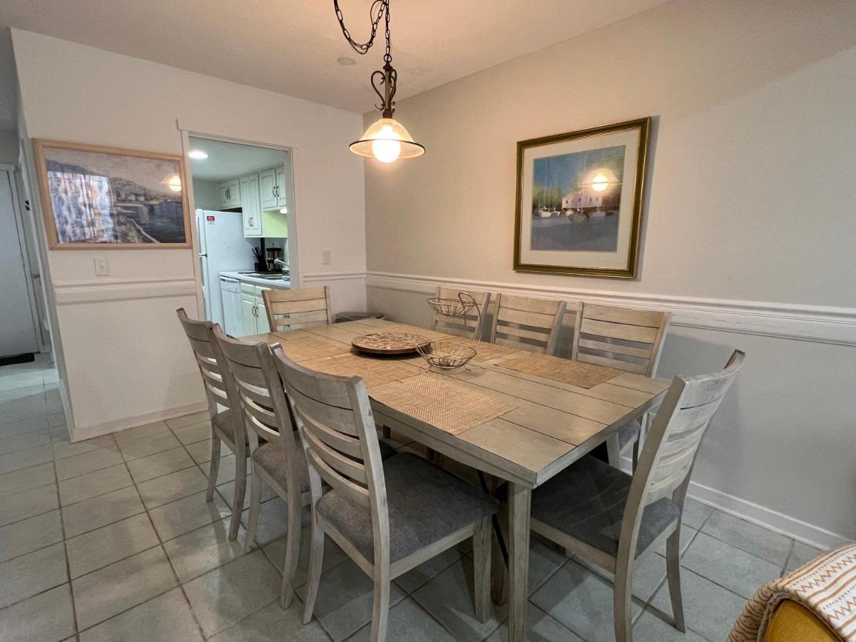 Spacious, Cozy Villa W/Parking In Coligny Villas Hilton Head Island Esterno foto